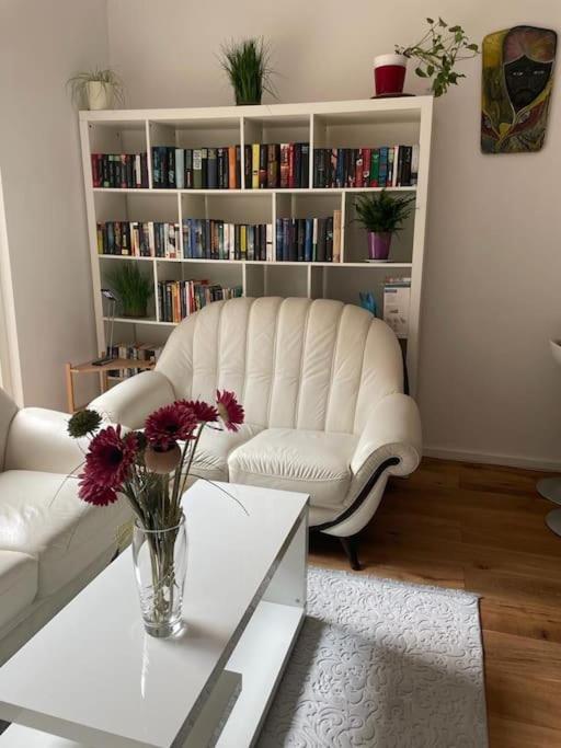 Stilvolle Wohnung Mit Terrasse/Garten Viyana Dış mekan fotoğraf
